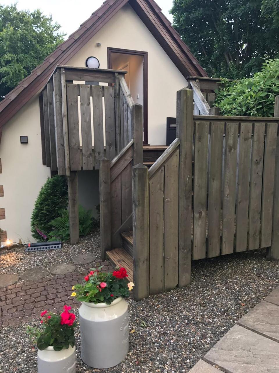 The Firs - Englefield Studio Bed and Breakfast Douglas Εξωτερικό φωτογραφία